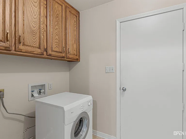 2720 Shepherds Gln — Photo 28