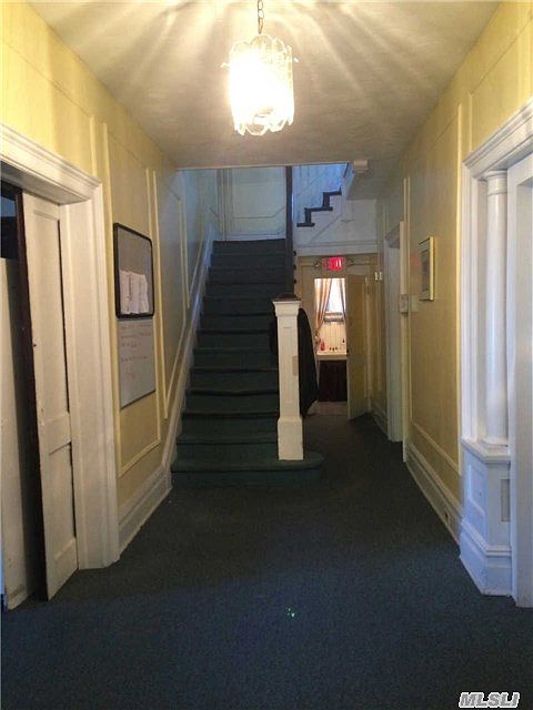 2nd image of 131 Guy Lombardo Ave