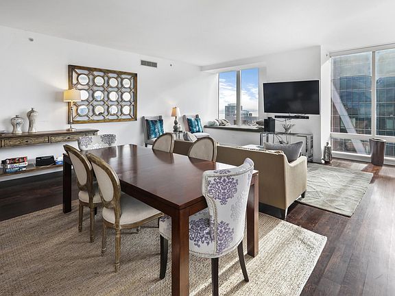 2nd image of 301 Mission St APT 39E