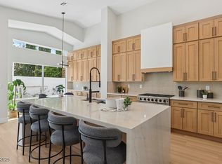 8101 Bay Harbor Dr, Las Vegas, NV 89128