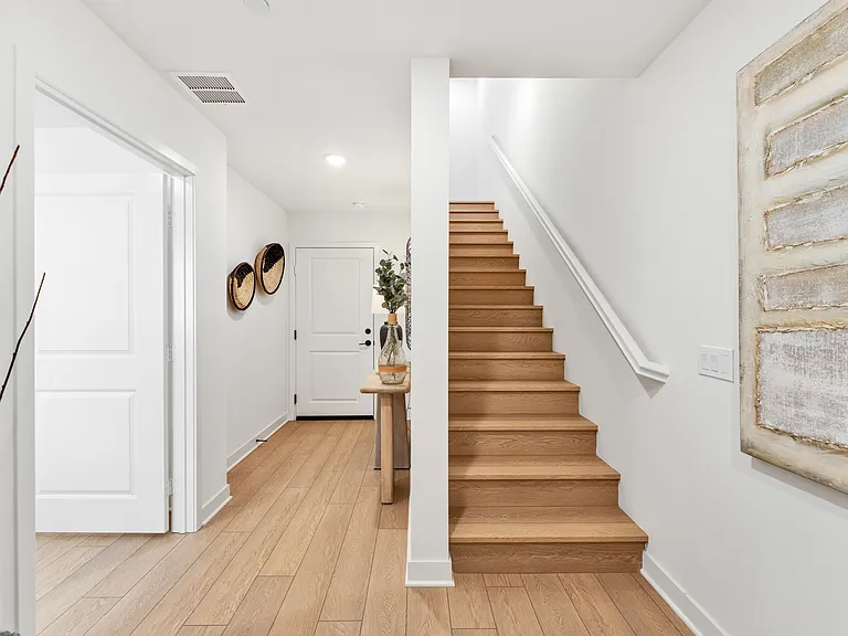 Jasmine Ln — Photo 11