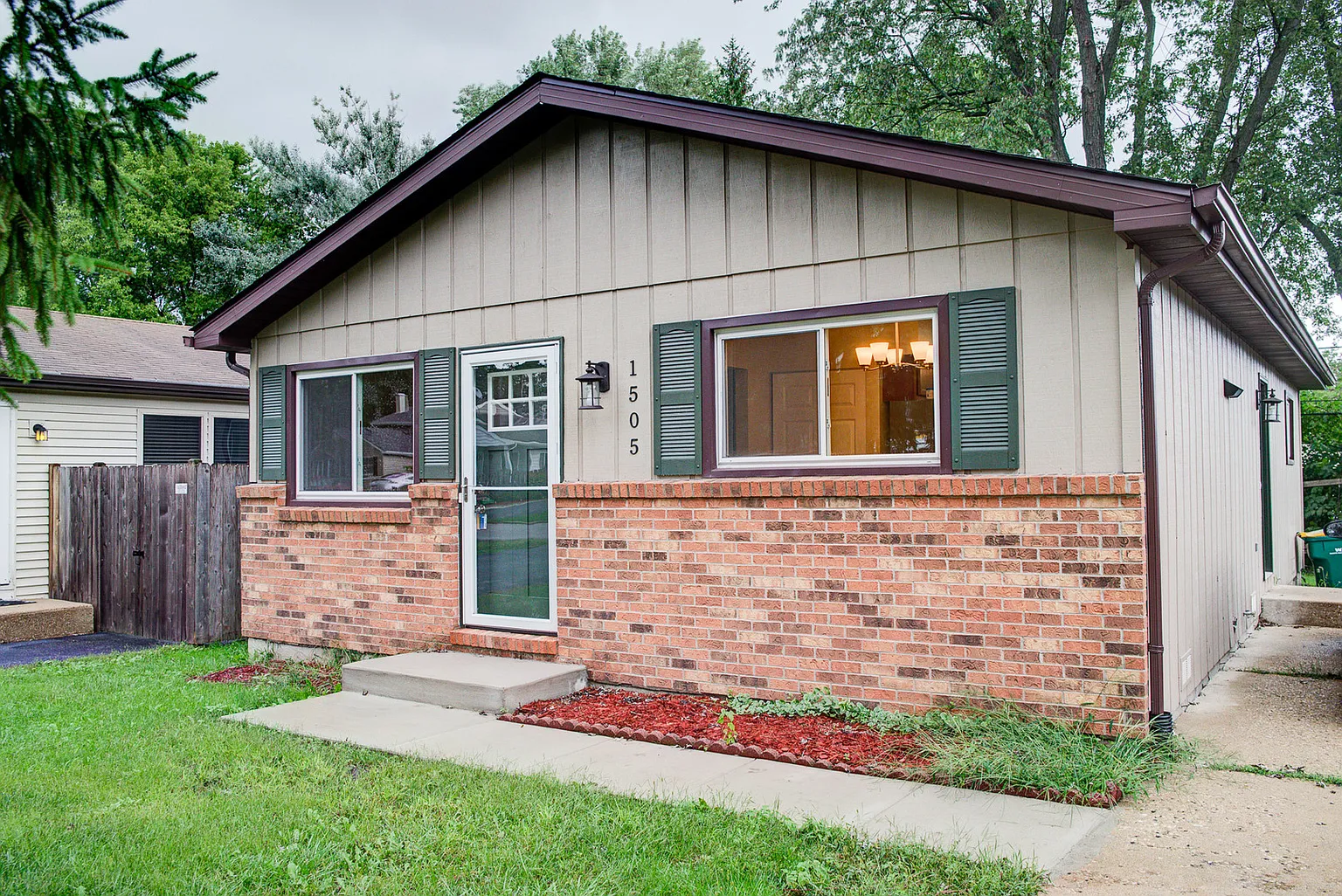 1505 Walnut Dr photo 1