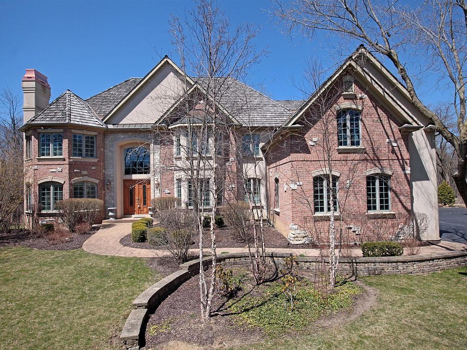 1st image of 16579 W Cherrywood Ln