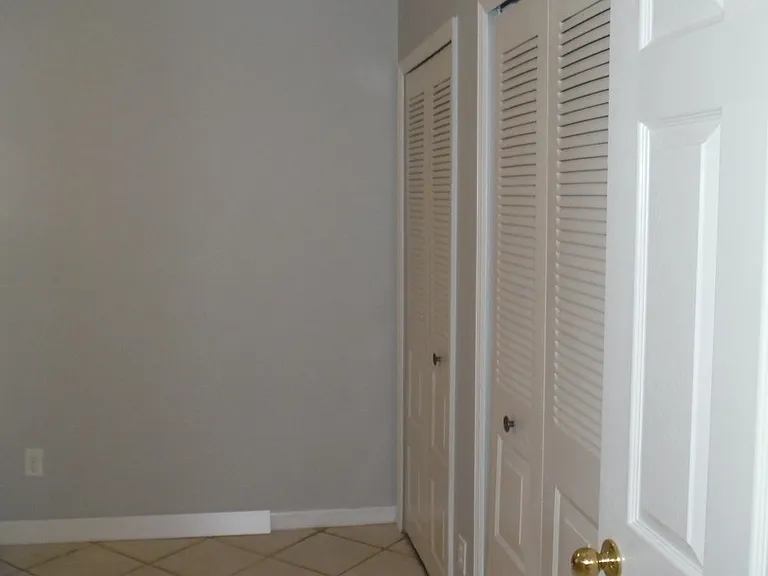 3035 Sir Hamilton Cir — Photo 11