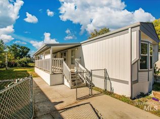 301 E 45th St TRAILER 27, Garden City, ID 83714
