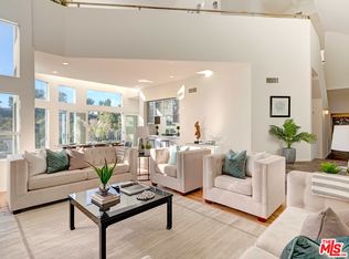 2585 Leicester Dr, Los Angeles, CA 90046