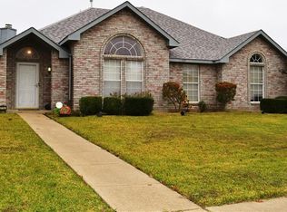 12707 Autumn Trl, Balch Springs, TX 75180