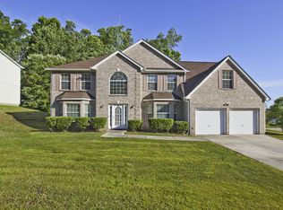 3749 Boulder Forest Ln, Ellenwood, GA 30294