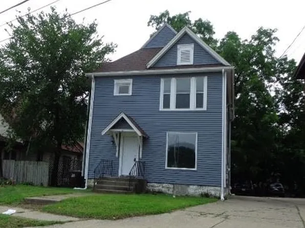 1619 Charles St, Rockford, IL 61104