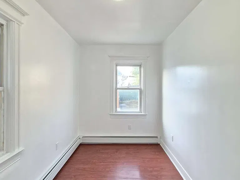 443 Home Ave #1 — Photo 16
