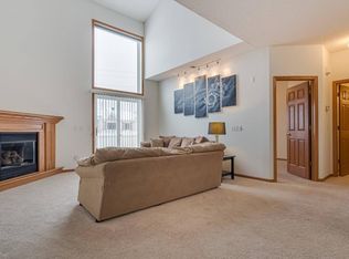 6857 Meadow Grass Ln S, Cottage Grove, MN 55016