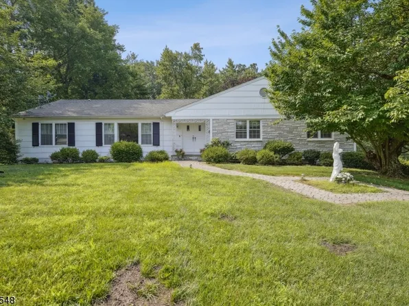 14 Kean Rd, Millburn Twp., NJ 07078