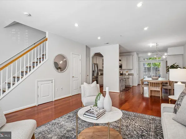 305 Cameron Station Blvd, Alexandria, VA 22304