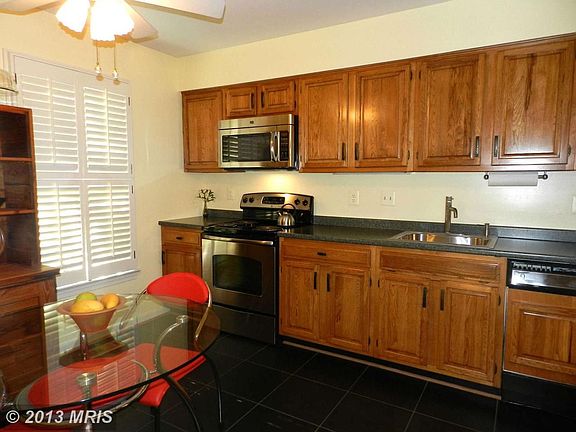 5th image of 4067 Norbeck Square Dr