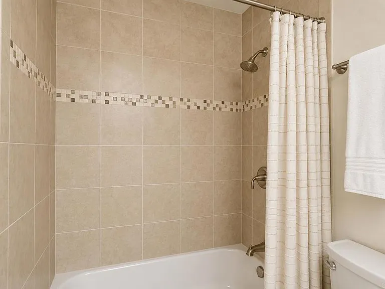 48 Antigua Ct — Photo 13