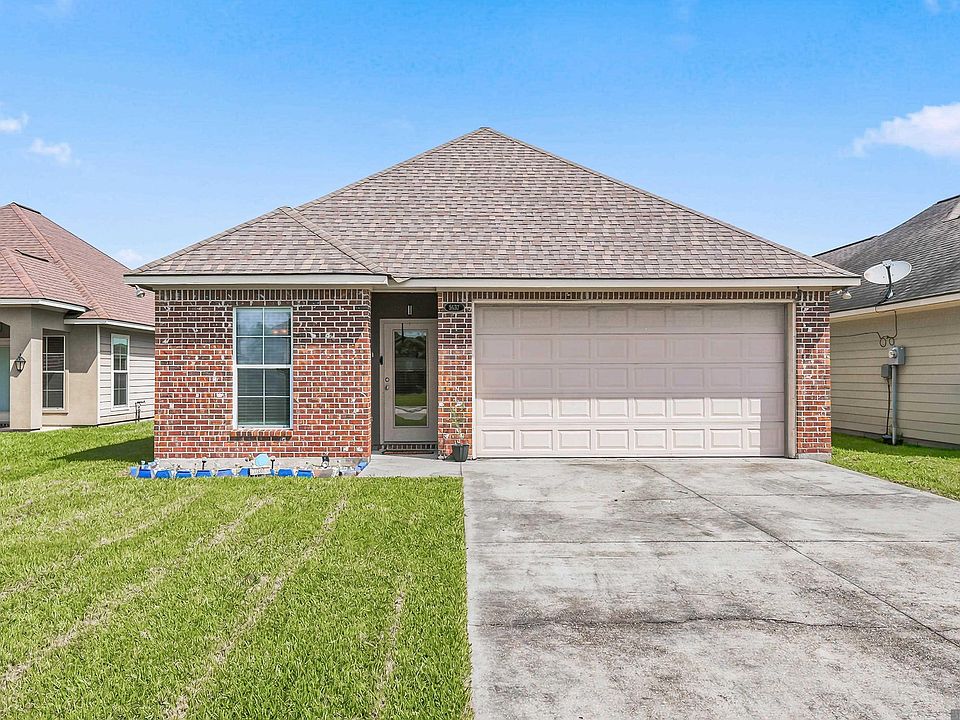 1st image of 5657 Magnolia De Christophe Dr