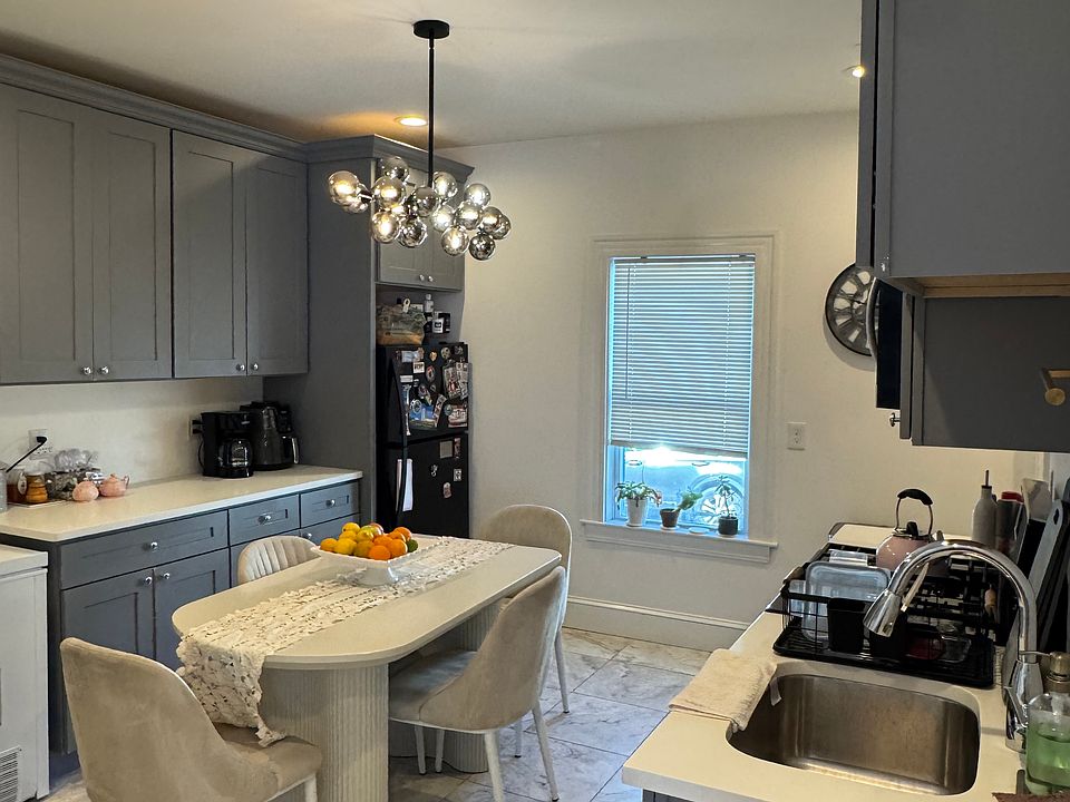 1st image of 50 Wellington Ave #1