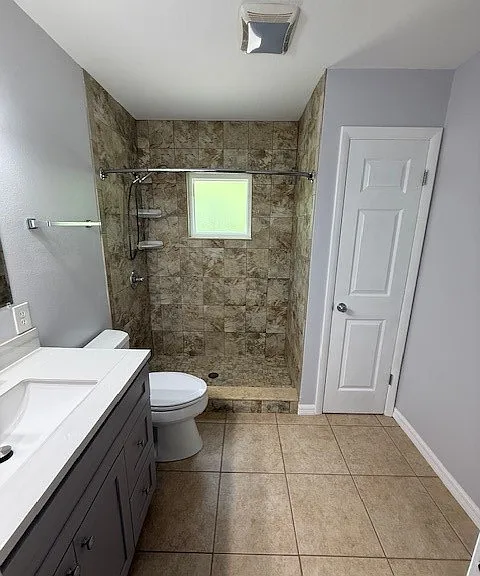 410 NE 11th St — Photo 13
