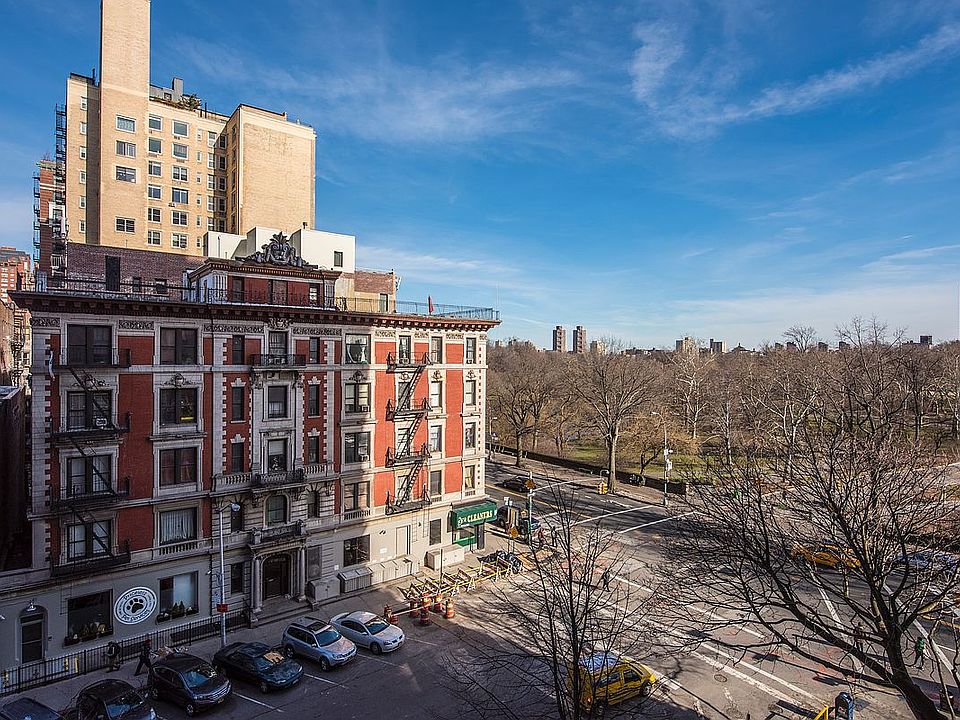 2nd image of 400 Central Park W APT 3T