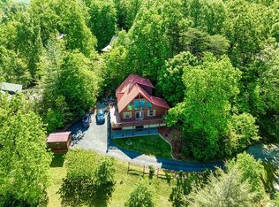 63 Holly Mountain Top Rd, Whittier, NC 28789