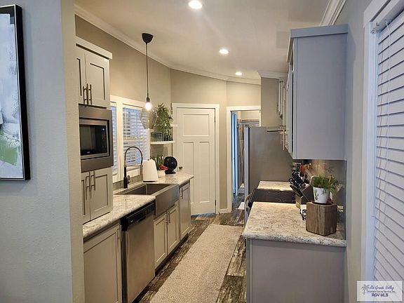 2nd image of 2074 Cordoba E #2074