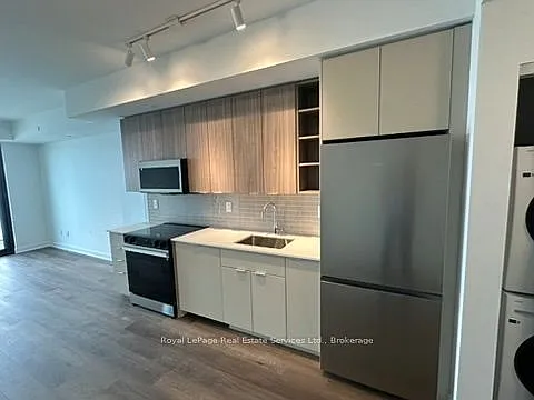 2075 Lakeshore Rd #2105 — Photo 24