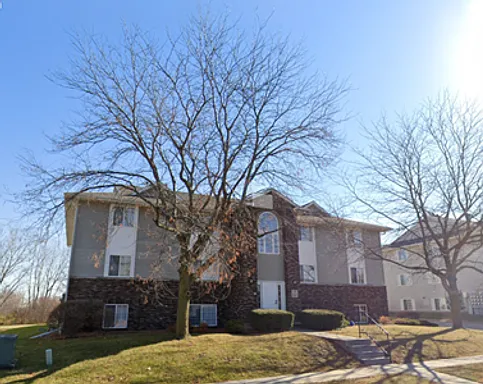 156 Westside Dr Photo 1