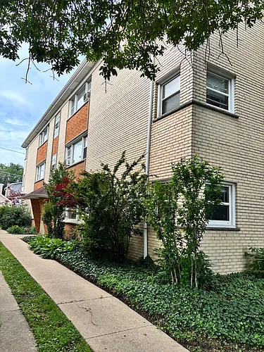 5011 W Diversey Ave #1N Photo 1