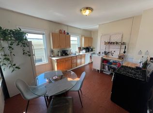51-53 Ibbetson St UNIT 3F, Somerville, MA 02143