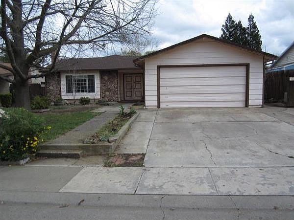 1st image of 3525 Sunrise Pines Dr