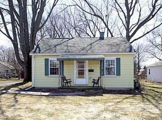 315 W Poe Rd, Bowling Green, OH 43402