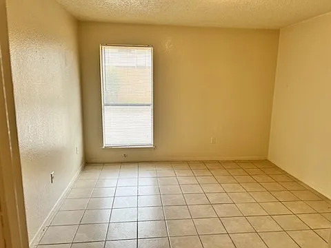 2207 Ruth St #B — Photo 8