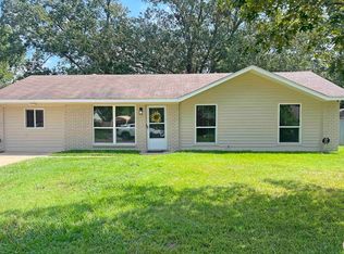 4702 Lawndale Dr, Texarkana, AR 71854