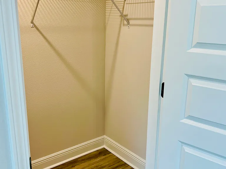8634 Meadow Flower Ln — Photo 16