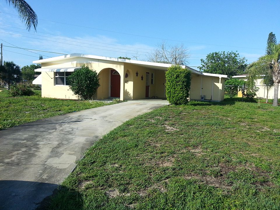 1st image of 1108 Rushmore Ave N