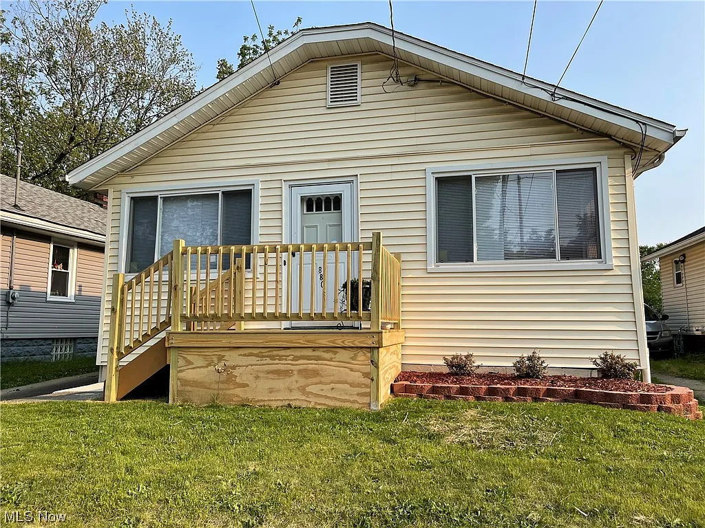 880 Cole Ave photo 1