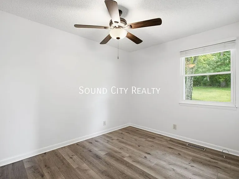923B Oak Vale — Photo 17