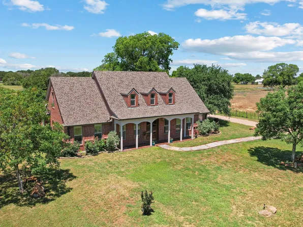 600 Hubbard Ln, Lipan, TX 76462