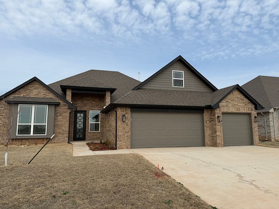 1st image of 3023 Pescara Dr