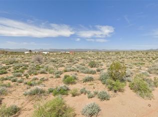 4-N2 N Salt Rd, Golden Valley, AZ 86413