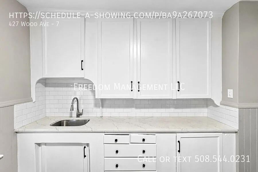 3 Bedroom Apartment for Rent in Woonsocket, RI Pet Friendly, Updated Interior & Water Included | ... — Photo 3