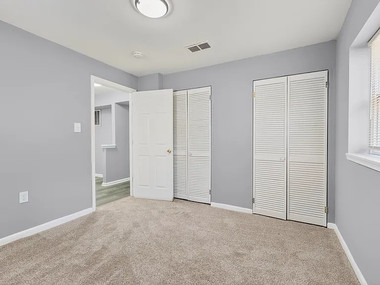 8216 Nolte Ave #4 — Photo 12