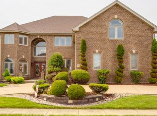 18408 Dartry Dr, Country Club Hills, IL