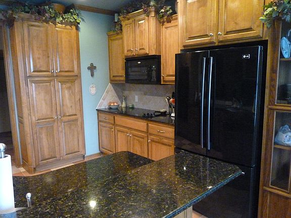 kitchen-granite countertops