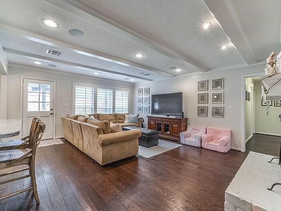 5th image of 10703 Shady River Dr