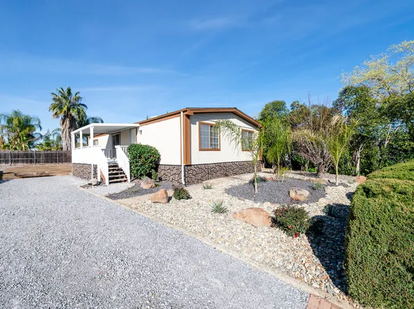 1112 Yogi Ct, Redding, CA 96003