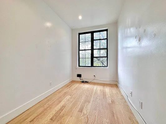 Rented by Doorway NYC, LLC | media 28