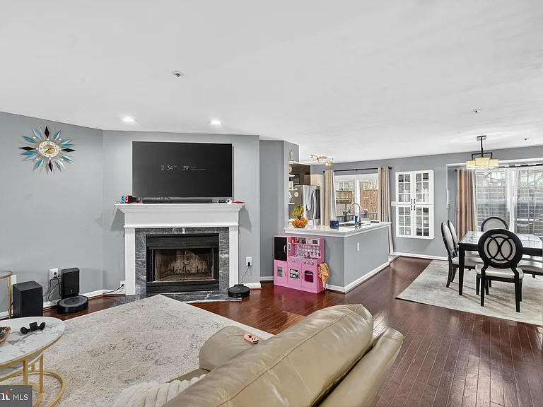 3818 Early Glow Ln — Photo 12