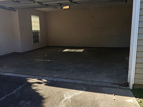3rd image of 102 Ruby Way