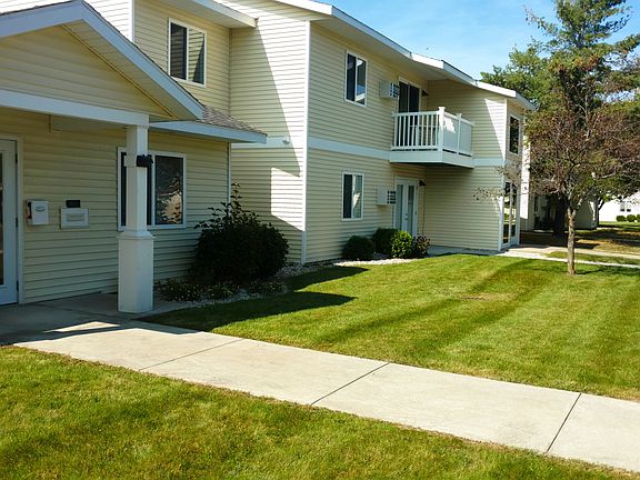 Boardman Lake Exterior Front